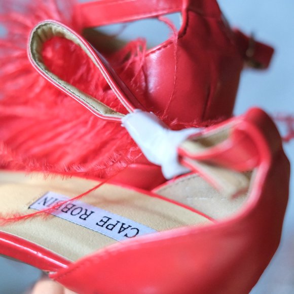 Red heels - Picture 5 of 8